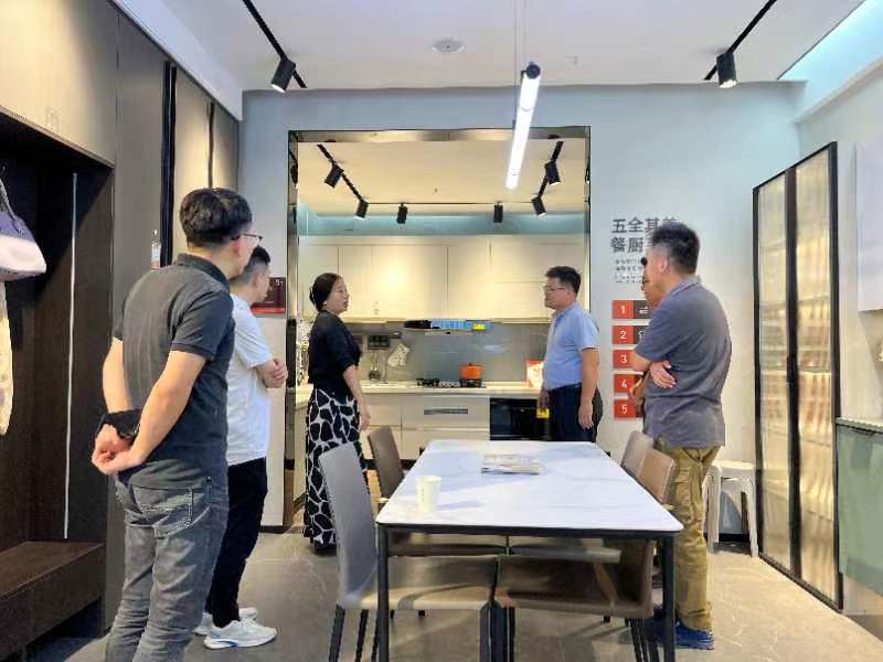 4528e5d1049a4bbc83702ad3b1164c24.jpg 4528e5d1049a4bbc83702ad3b1164c24.jpg